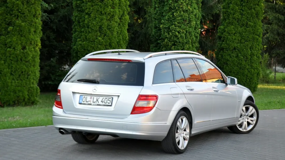 MERCEDES-BENZ C Klasa -