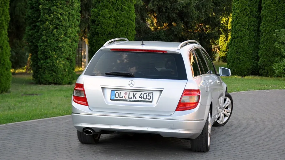 MERCEDES-BENZ C Klasa -