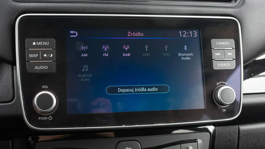 NISSAN Leaf -