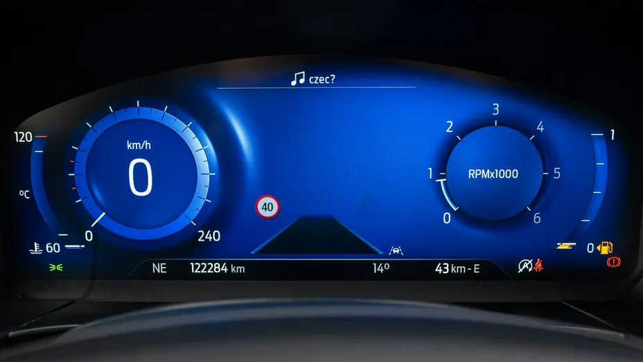 FORD Kuga -