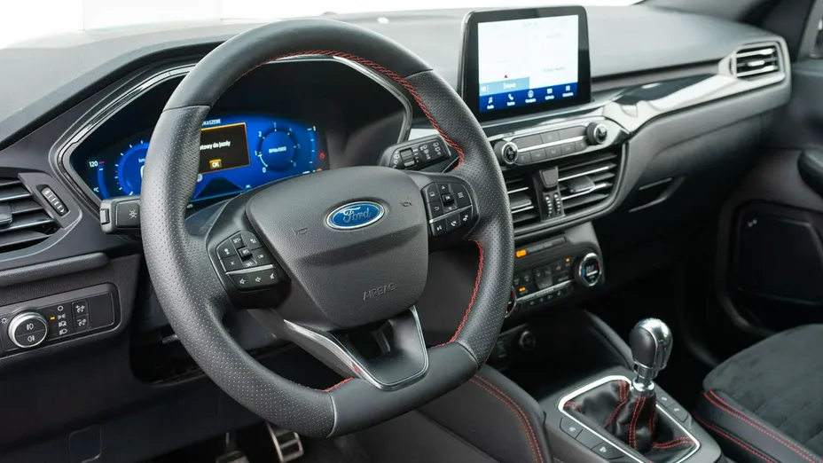 FORD Kuga -