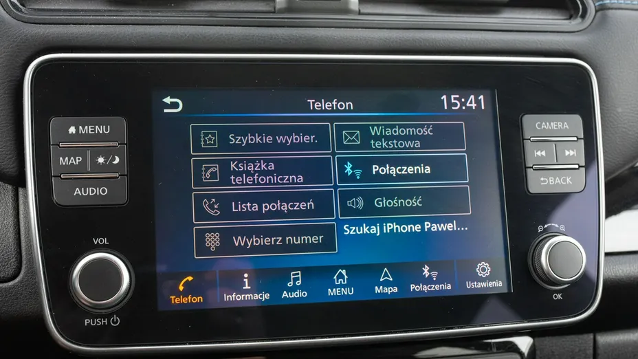NISSAN Leaf -