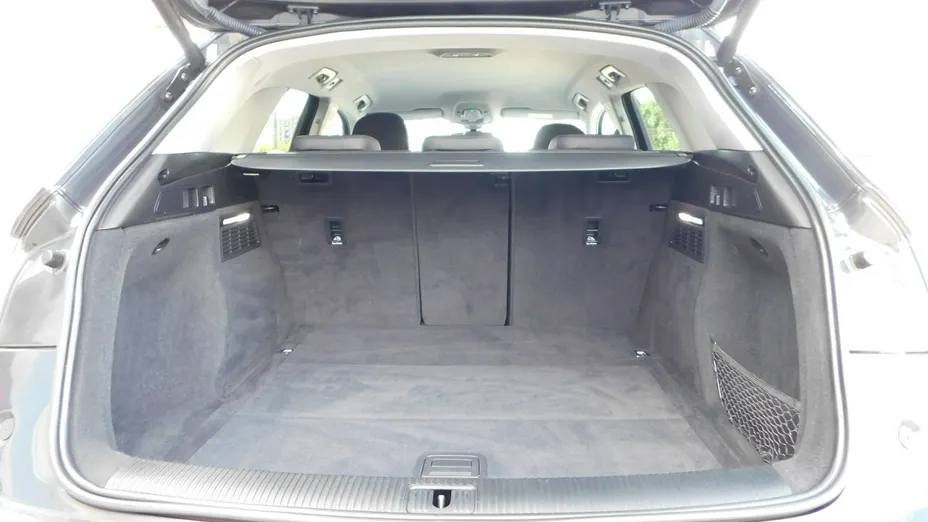 AUDI Q5 -