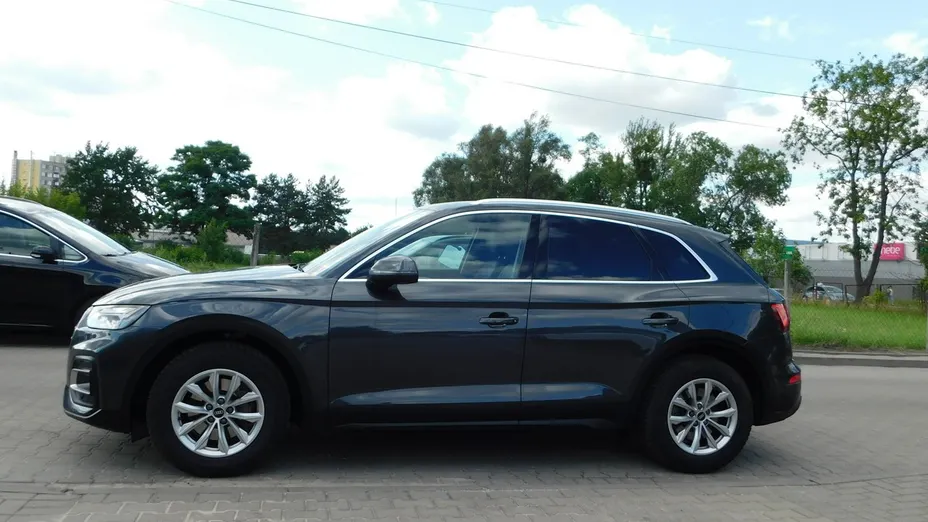 AUDI Q5 -