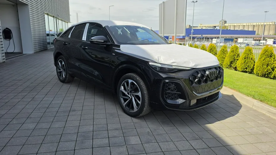 AUDI Q5 Sportback -