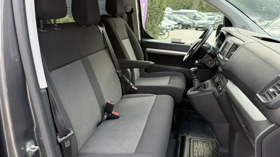 TOYOTA Proace Verso -