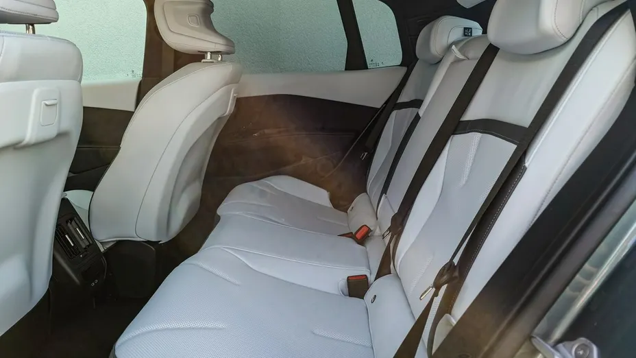 BMW i3 -