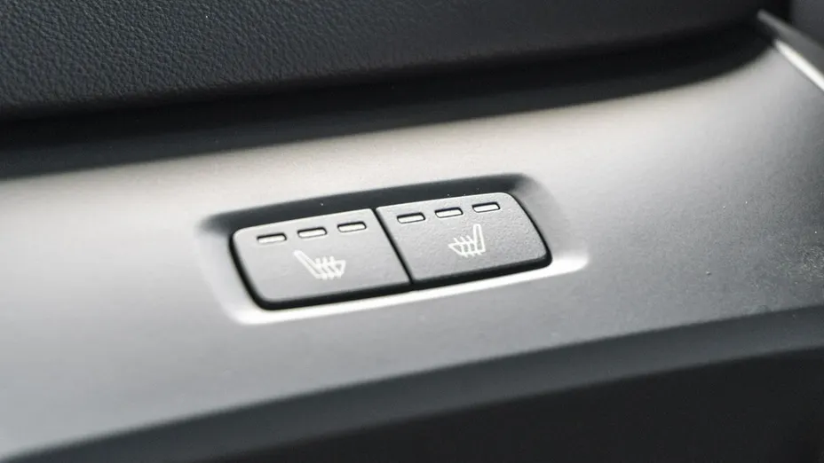 VOLVO XC60 -