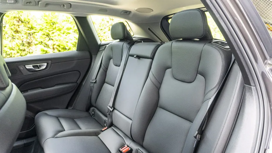 VOLVO XC60 -