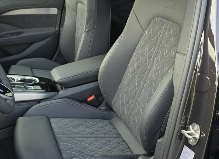 AUDI A6 Avant -