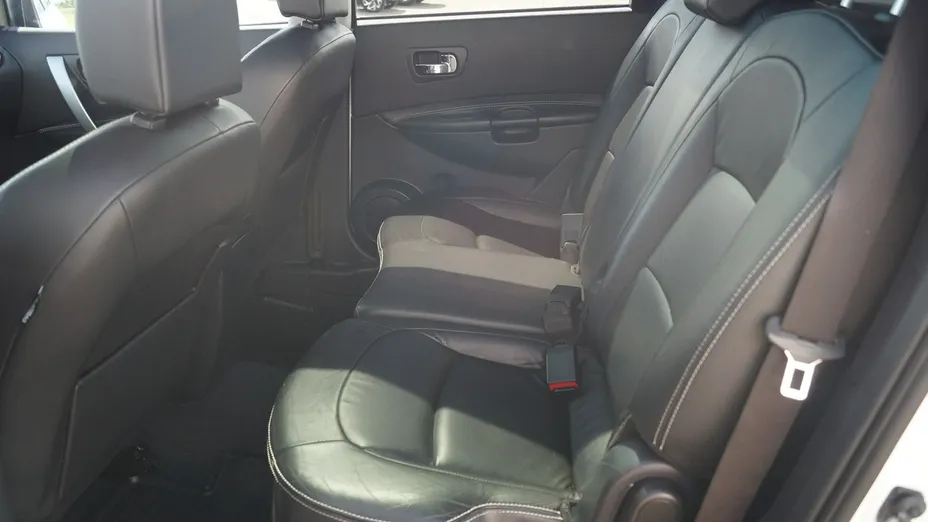 NISSAN Qashqai+2 -