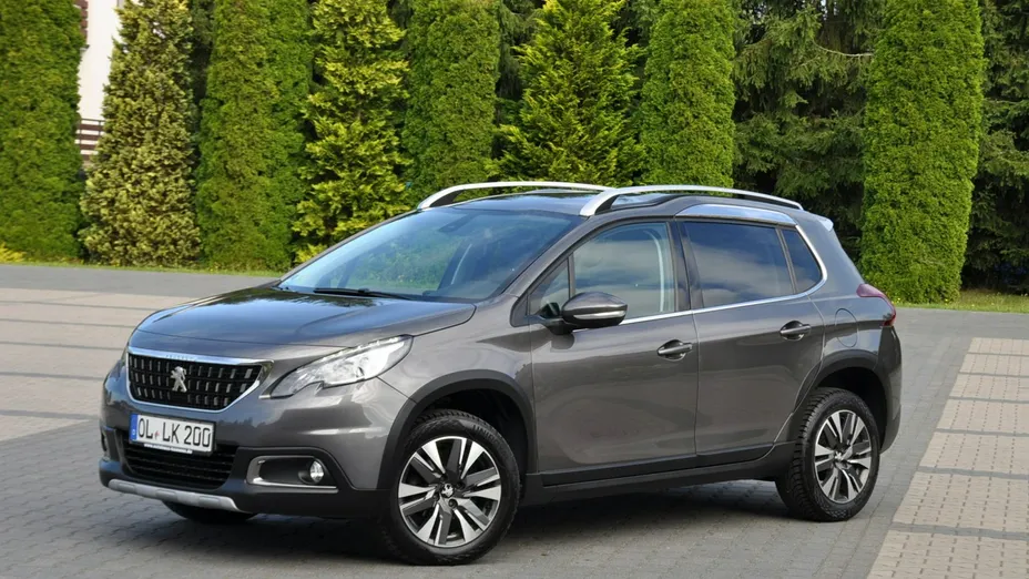 PEUGEOT 2008 -