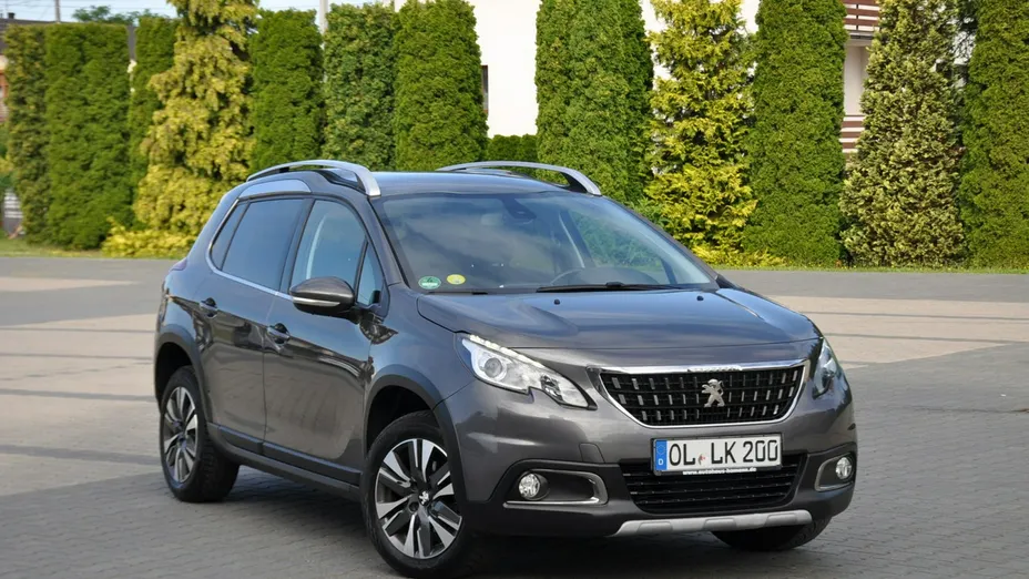 PEUGEOT 2008 -
