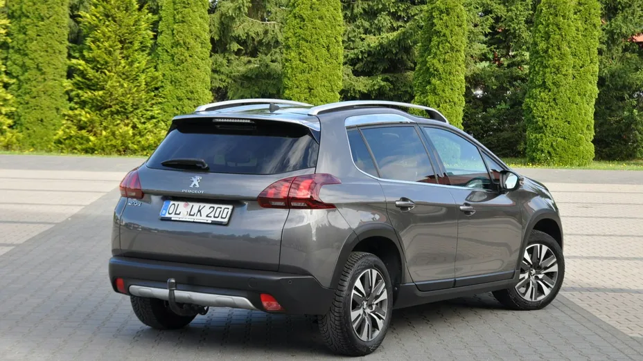 PEUGEOT 2008 -