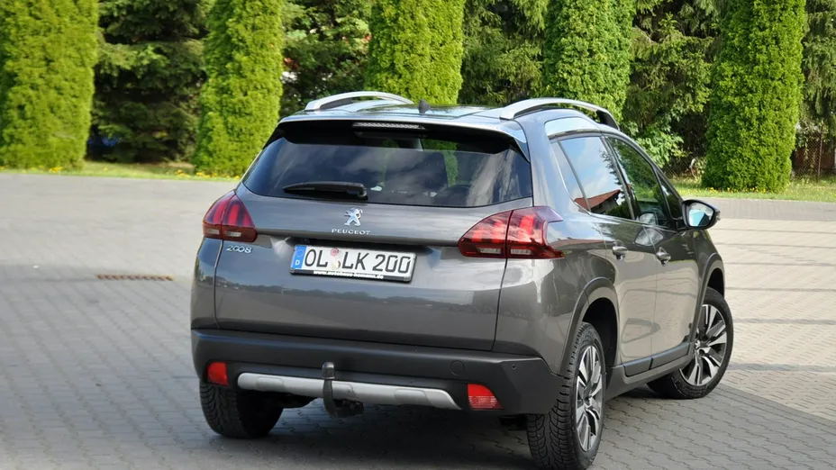 PEUGEOT 2008 -