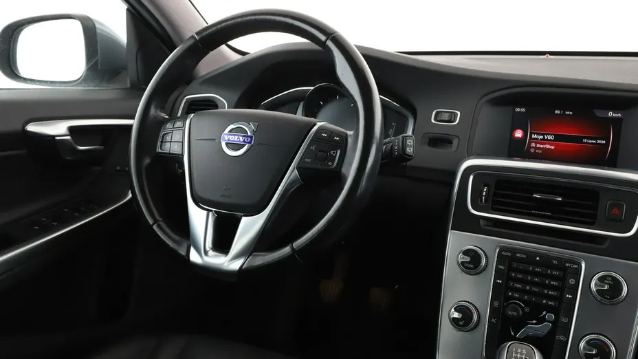 VOLVO V60 -
