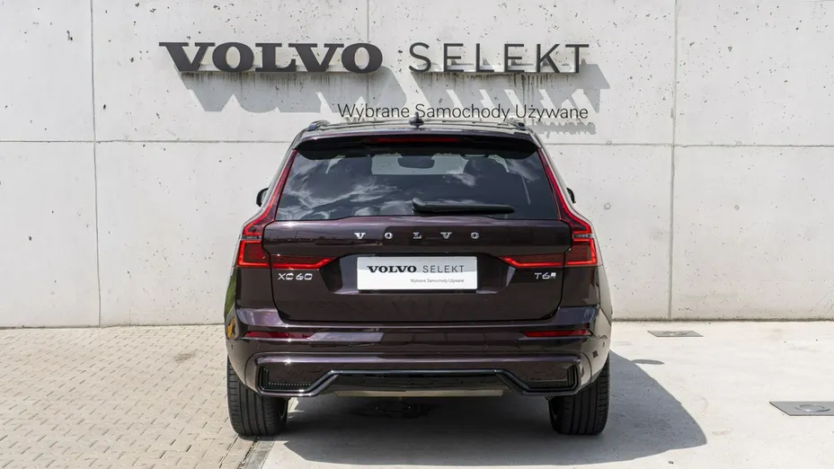 VOLVO XC60 -