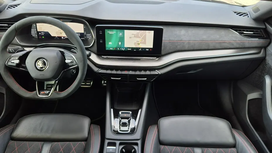 SKODA Octavia -