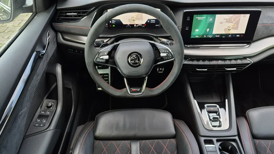 SKODA Octavia -