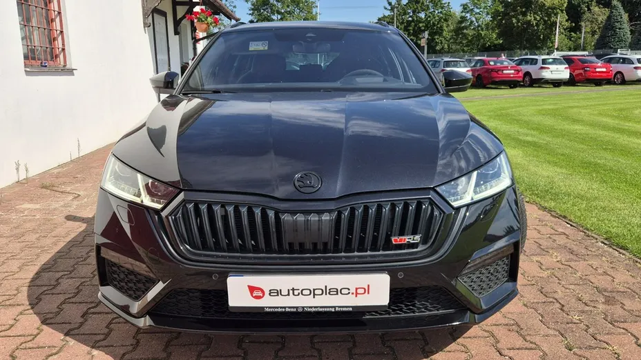 SKODA Octavia -