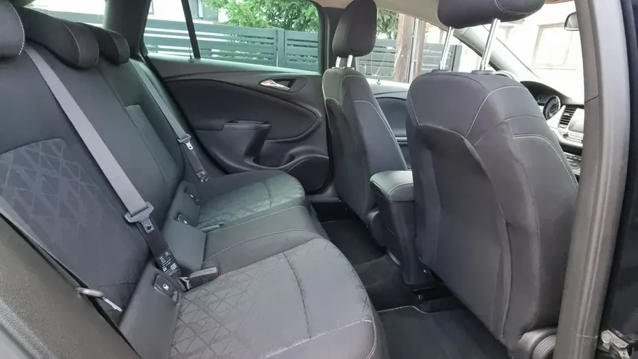OPEL Astra -