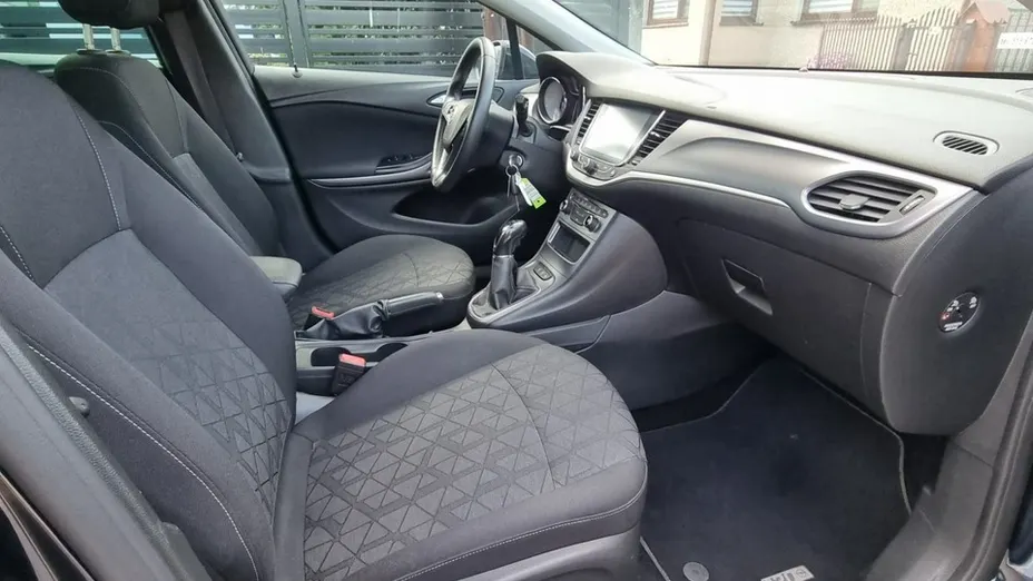 OPEL Astra -