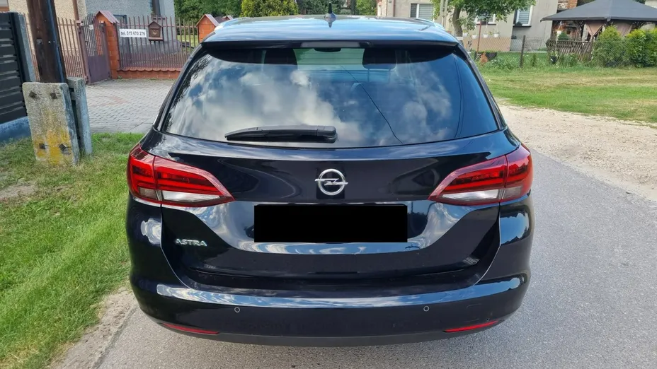 OPEL Astra -
