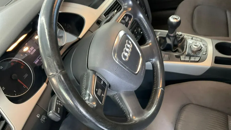 AUDI A4 -