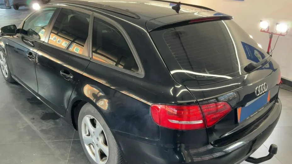 AUDI A4 Avant -