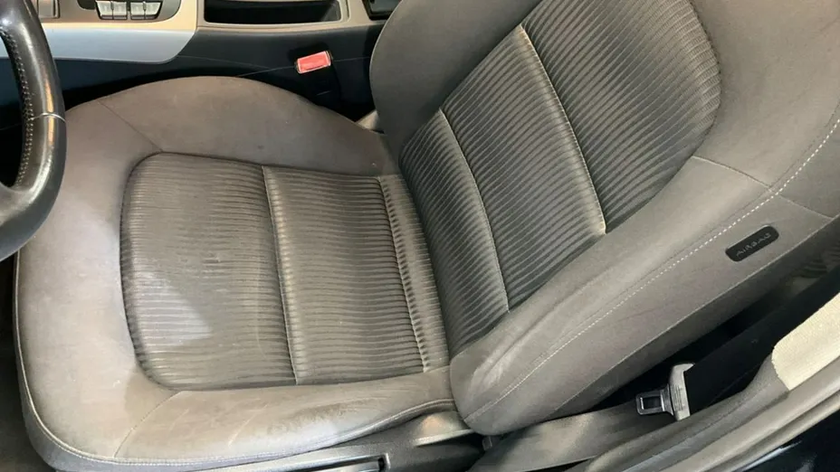 AUDI A4 -
