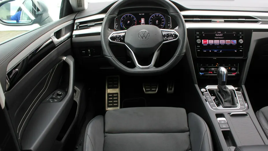VOLKSWAGEN Arteon -