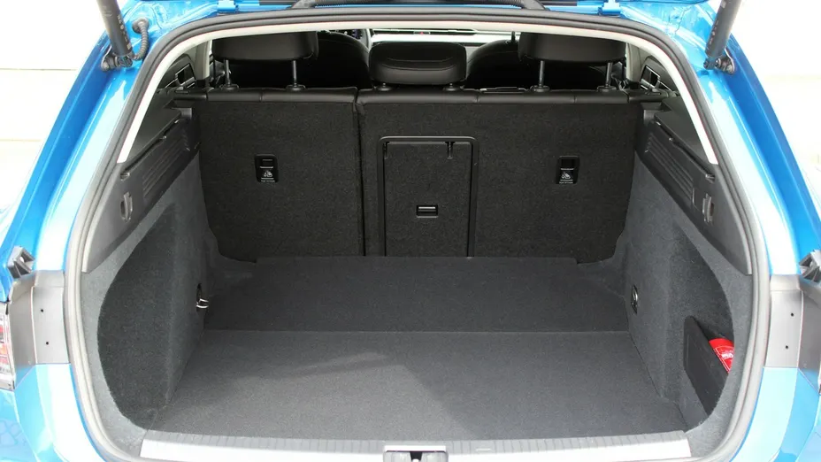 VOLKSWAGEN Arteon -