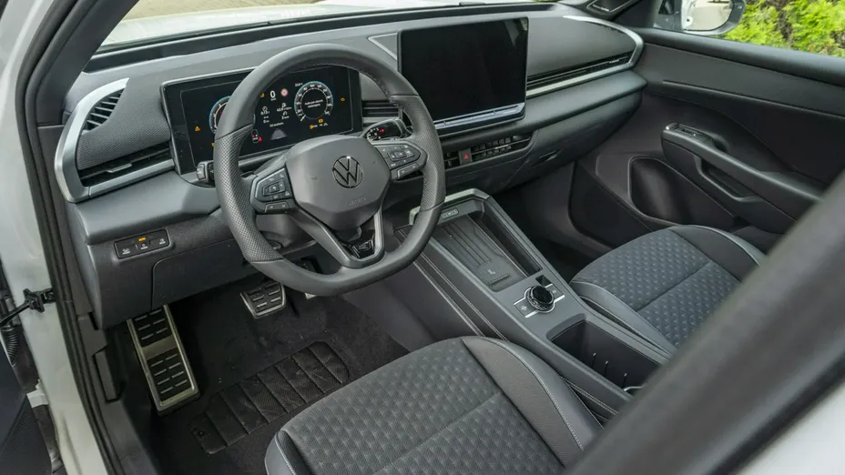 VOLKSWAGEN T-ROC -