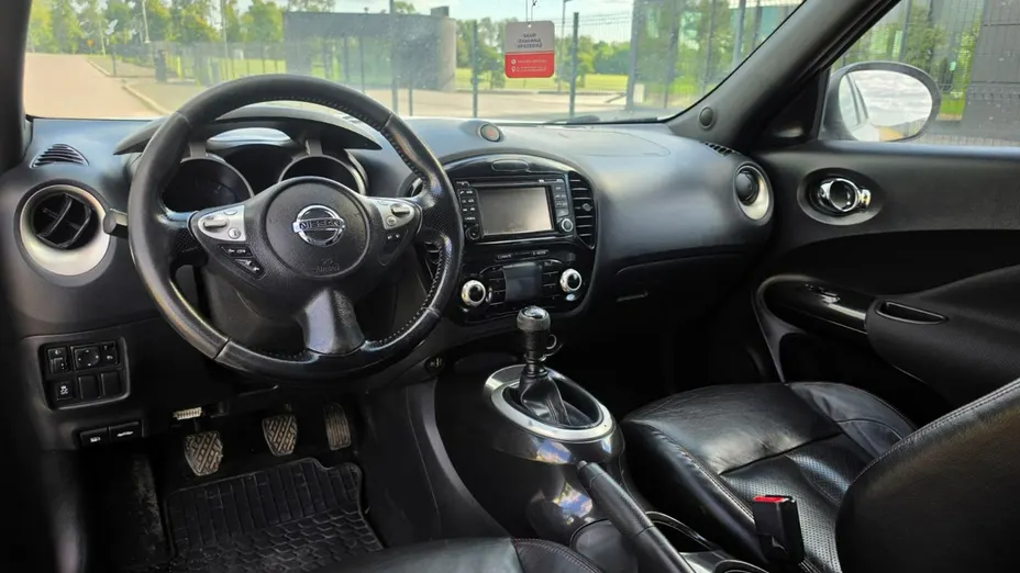 NISSAN Juke -