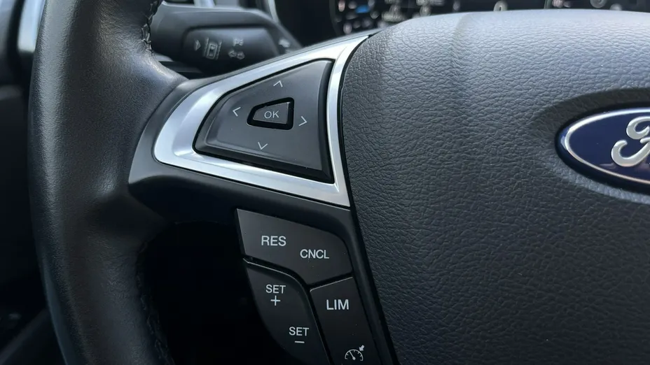 FORD Mondeo -
