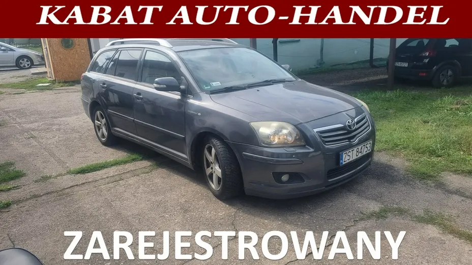TOYOTA Avensis -