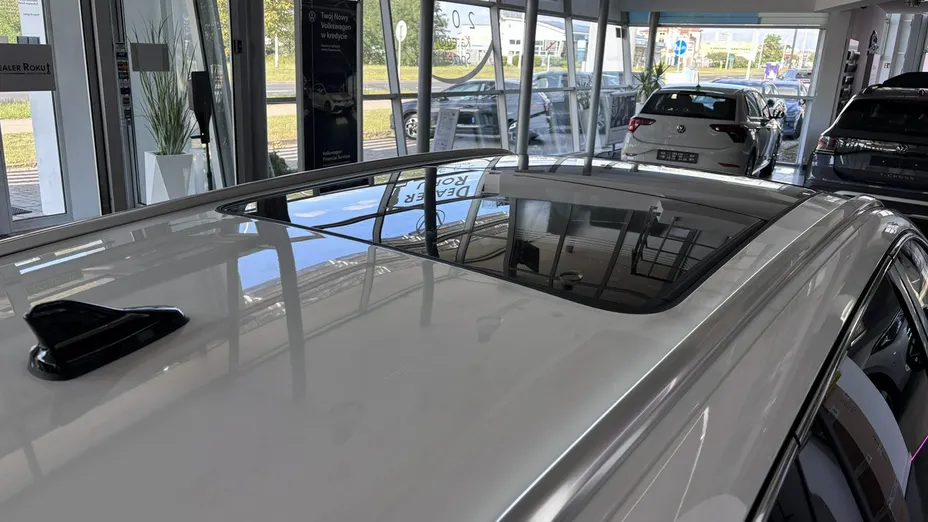 VOLKSWAGEN Passat -