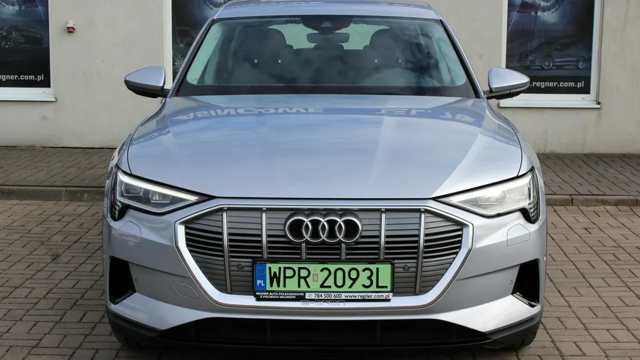 AUDI Q8 / E-Tron -
