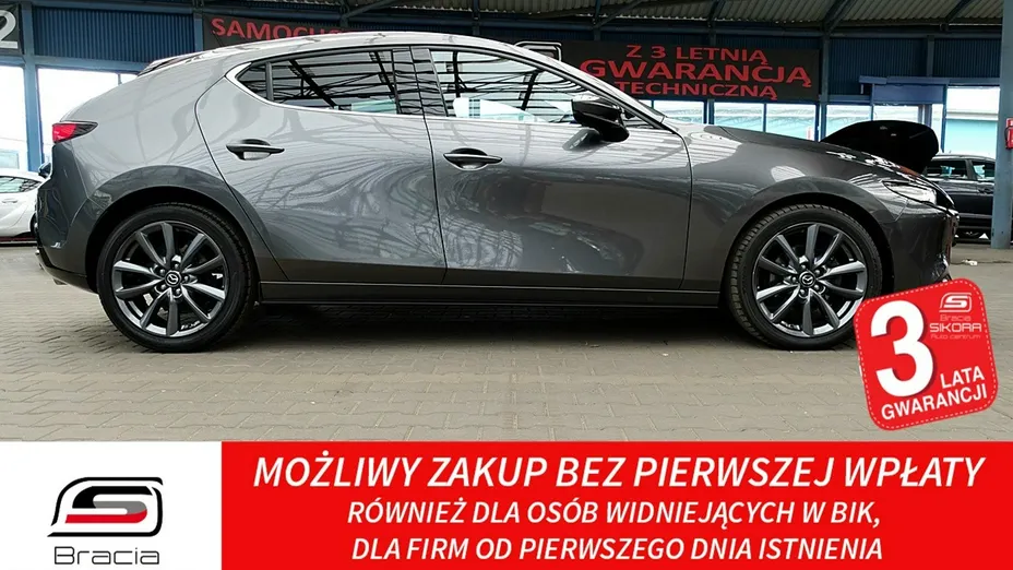 MAZDA 3 -