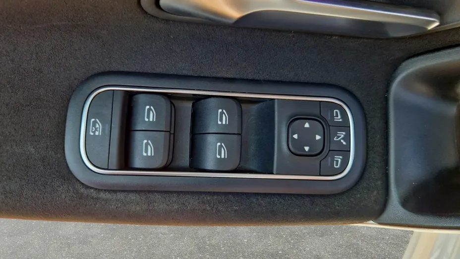 MERCEDES-BENZ A Klasa -