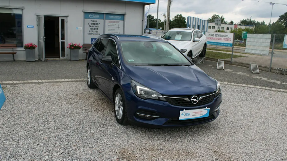 OPEL Astra -
