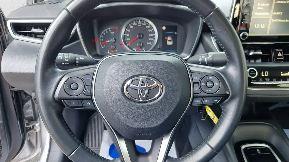 TOYOTA Corolla -