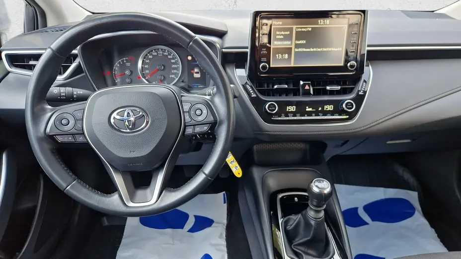 TOYOTA Corolla -