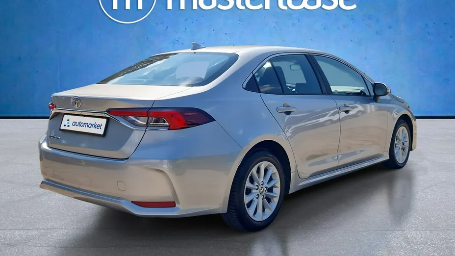 TOYOTA Corolla -