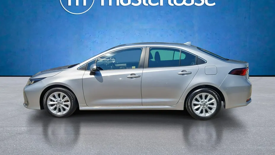 TOYOTA Corolla -