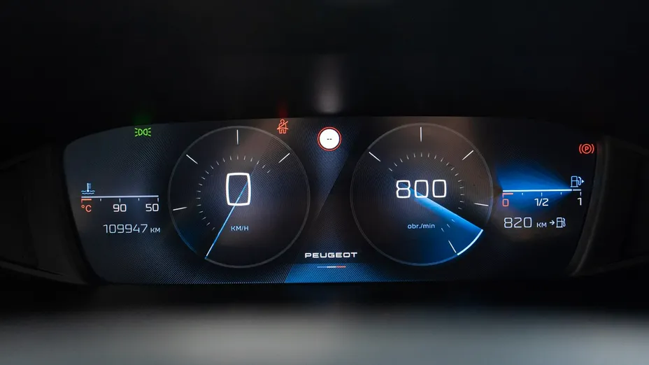 PEUGEOT 308 -