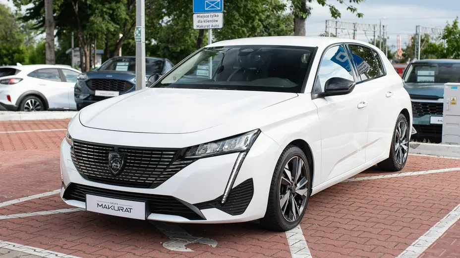 PEUGEOT 308 -