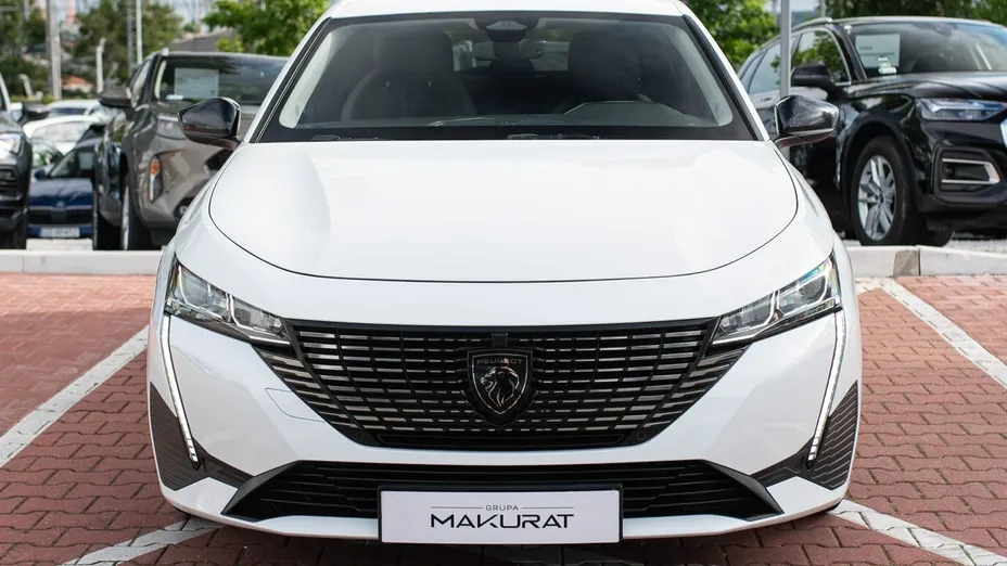 PEUGEOT 308 -