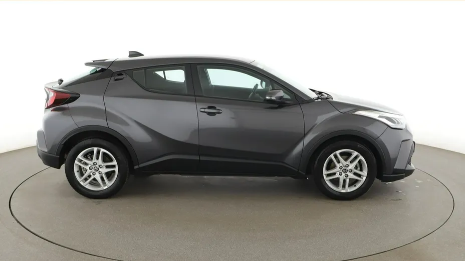 TOYOTA C-HR -