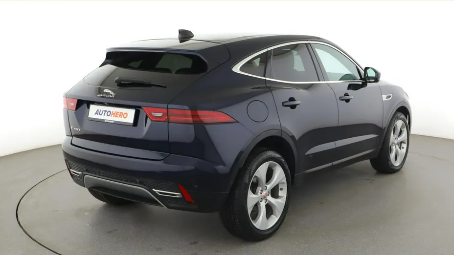 JAGUAR E-Pace -